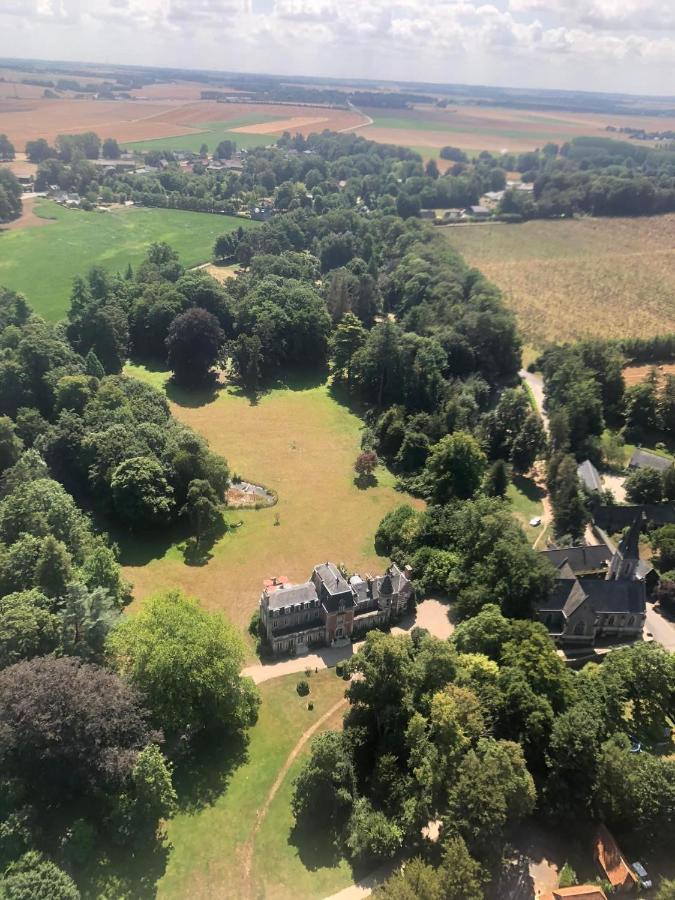 Le Chateau De Bertreville Saint Ouen Entre Mer Et Campagne Exterior photo